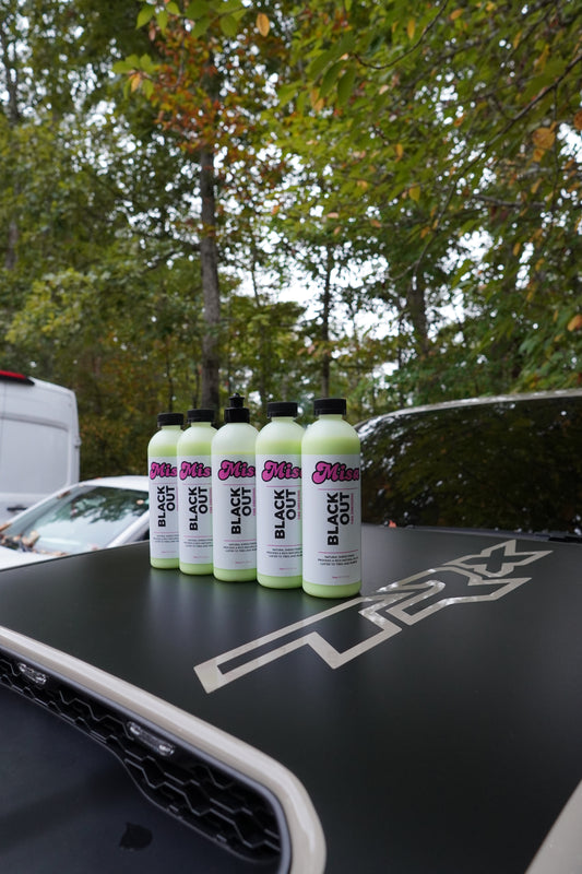 Misa Black Out - Tire & Trim Dressing